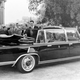 Illustration for article titled Popes vintage Mercedes limo coming to the U.S.